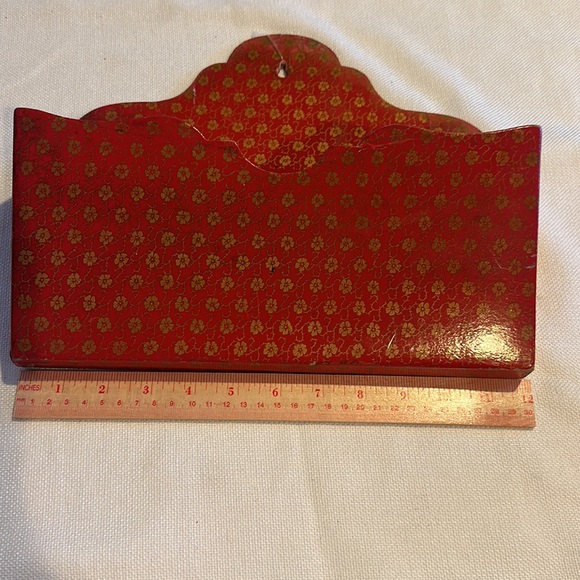 MCM hanging mail wall basket. - Picture 4 of 5